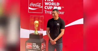 এক দিনের জন্য ঢাকায় এসেছে ফিফা বিশ্বকাপ ট্রফি